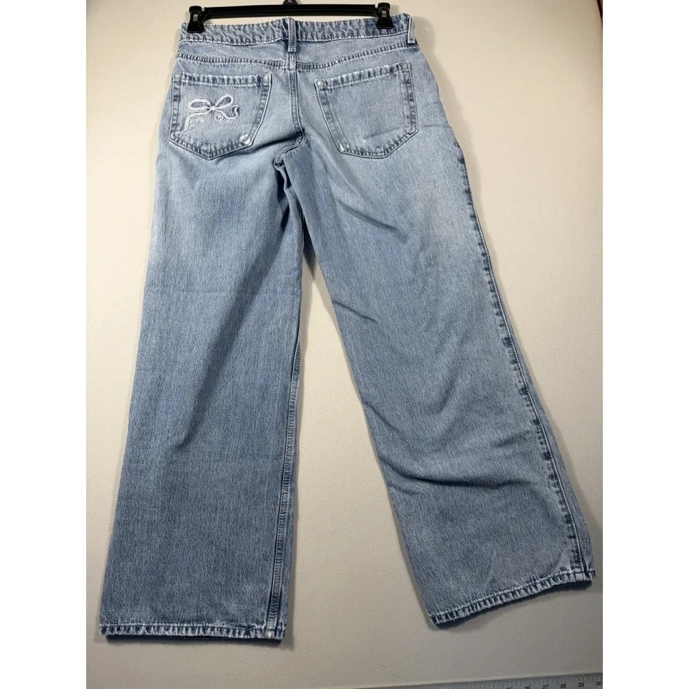 Hollister Low Rise Baggy Jeans Size 4R Light Wash Bow Embroidered Wide Leg Y2K